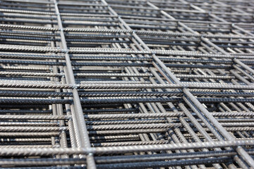 Iron wire for use base structure in road construction
