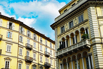 Fototapeta na wymiar Turin Historische Fassaden in der Altstadt