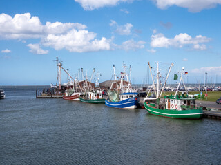 Fischkutter in Dornumersiel, Niedersachsen, Deutschland