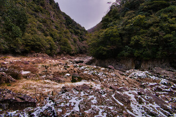 Shooting location:Chomonkyo
Yamaguchi Prefecture:Japanese valley:
Japanese winter scene:Japanese landscape photography
長門峡:山口県道293号萩長門峡線:冬