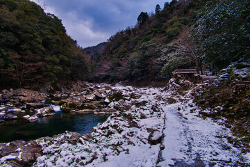 Shooting location:Chomonkyo Yamaguchi Prefecture:Japanese valley: Japanese winter scene:Japanese landscape photography
長門峡:山口県道293号萩長門峡線:冬