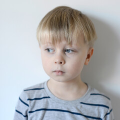 A child with the flag of Ukraine
