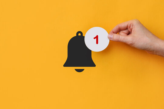 A bell and an inscription next to it. The symbol of a single message or reminder