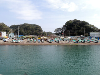 Fototapeta na wymiar 午後の漁港