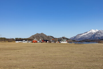 Obraz premium Spring trip to Mo farm in Brønnøy municipality, Nordland county,Helgeland,Northern Norway,scandinavia,Europe