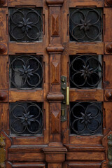 vintage door on Andriivs'kyi descent in Kyiv 