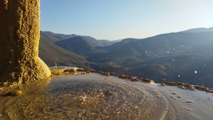 Agua mineralizada