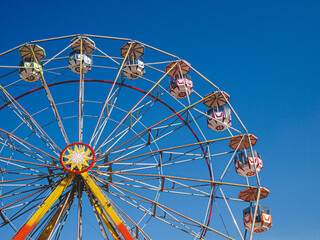 ferris wheel in the park