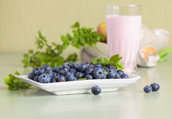 Blueberry yogurt and berries.
