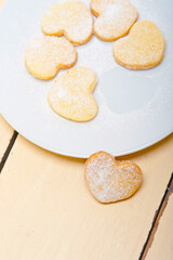 heart shaped shortbread valentine cookies