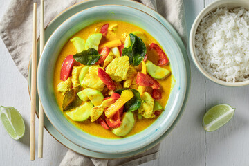 Yellow curry with kaffir leaves, chicken and coconut milk