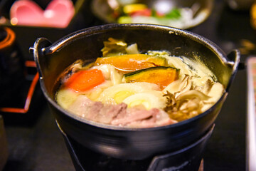 懐石料理　一人用鍋　ほうとう