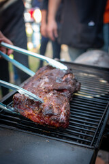 pullet pork

cerdo desmenuzado

cerdo desmenuzado ahumado 

proceso de cocina y ahumado de carne de cerdo.