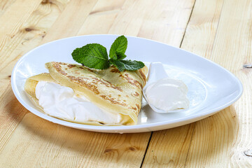 Tasty Pancake with sour cream