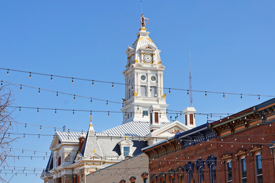 The Henry County Courthouse In Napoleon Ohio Has A Beautiful Clock Tower.