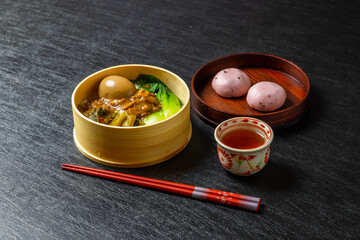 魯肉飯 ルーローハン　Taiwanese dish of  minced pork rice