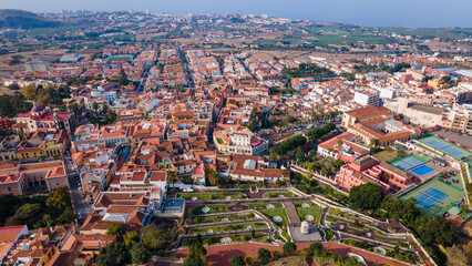 Obraz premium La Orotava is one of the most beautiful areas in Tenerife. The town is made up of wonderfully kept traditional houses, leading the town centre to be declared a Historic-Artistic Site