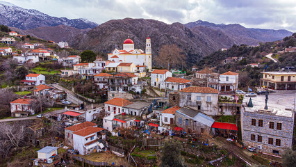 Fototapeta na wymiar Aerial view of a beautiful old village in the mountains of crete, Greece