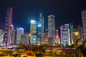 Illuminated Financial district of Hong Kong at night　香港・中環（セントラル）の夜景 金融街 © wooooooojpn