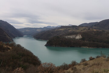 Lac Notre Dame de Commiers, village de Saint Martin de la Cluze, département de l'Isère, France