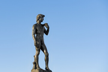 David bronze statue in Michelangelo public square
