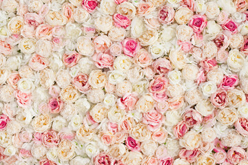 Roses floral wall decoration horizontal pattern and background. Pink creamy flowers backdrop decor.