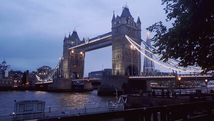 tower bridge city