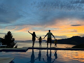 Por do Sol em fam&iacute;lia