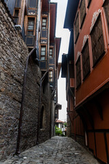 Fototapeta na wymiar Narrow alley in the Old town of Plovdiv, Bulgaria