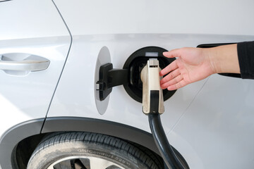 Charging new energy electric vehicles