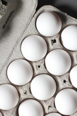 Egg whites in the ovary box are protein foods.