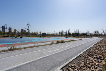 Fototapeta premium road in city park