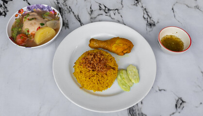 Mixed Thai and Muslim Food Selections 
