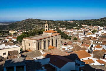 Fototapeta na wymiar Montanchez with the church of St Matthew, San Mateo in Extremadura. Spain.