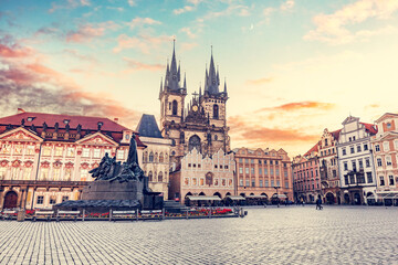 Fototapeta premium Prague, Czech Republic old town with Jan Hus Memorial and Tyn Church