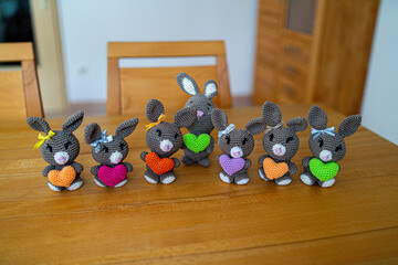 Amigurumi Easterbunnys with Hearts in different Colours. Selfmade Handmade Bavaria Germany