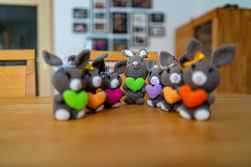 Amigurumi Easterbunnys with Hearts in different Colours. Selfmade Handmade Bavaria Germany