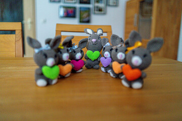 Amigurumi Easterbunnys with Hearts in different Colours. Selfmade Handmade Bavaria Germany