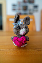 Amigurumi Easterbunnys with Hearts in different Colours. Selfmade Handmade Bavaria Germany