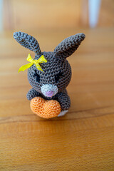 Amigurumi Easterbunnys with Hearts in different Colours. Selfmade Handmade Bavaria Germany