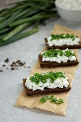 Appetizers with green onion