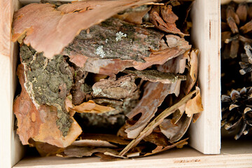 Making Insect Hotel of Natural Materials. Shelter for Bugs, Bees, Wasps, Butterflies. Environment friendly. Ecological pest control. Attracts bees to pollinate your plants. Education for children.