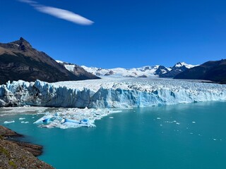 Fototapeta na wymiar Perito moreno glacier in Argentina 