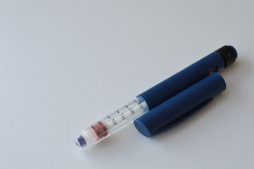 insulin pen for dosing and receiving insulin in people with diabetes