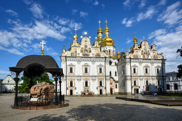 Fototapeta na wymiar Cathedral of the Dormition in Kiev Pechersk Lavra monastery, Kyiv city, Ukraine