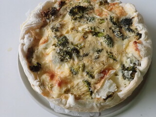 vegetable brocoli cahe with cheese and eggs