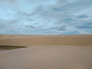 Region known as Morro Branco, now called Lençóis Piauienses. Place beautiful dunes and ponds formed by rainwater.