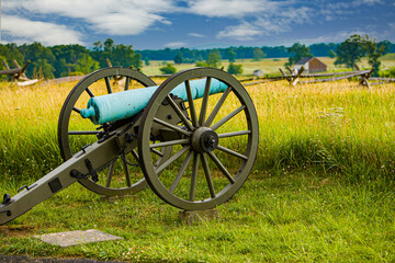 A civil war canon at the site of Pickett's Charge, Gettysburg National Military Park, Gettysburg, PA - obrazy, fototapety, plakaty