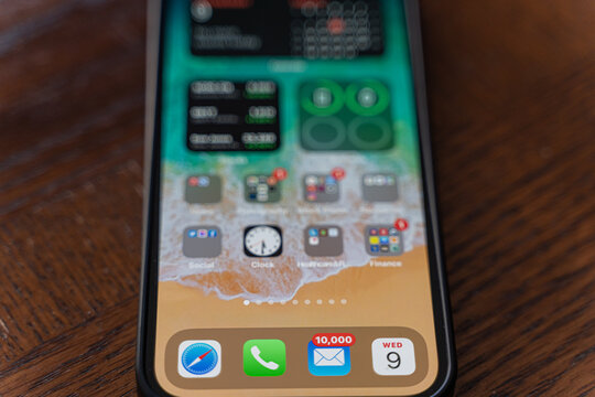 12 March 2022 - Calgary Alberta Canada - Iphone meassage app with 10,00 unread messages
