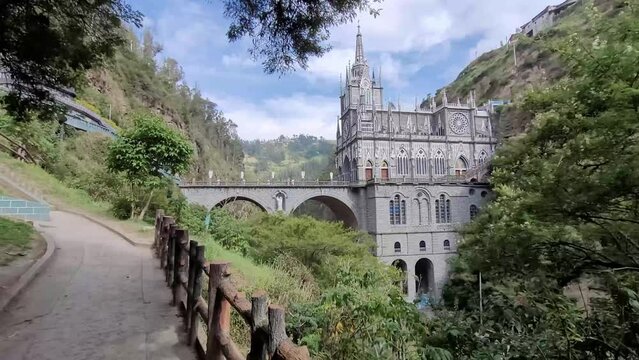 the path of the sanctuary of las lajas